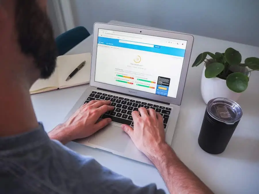 earning by reference online